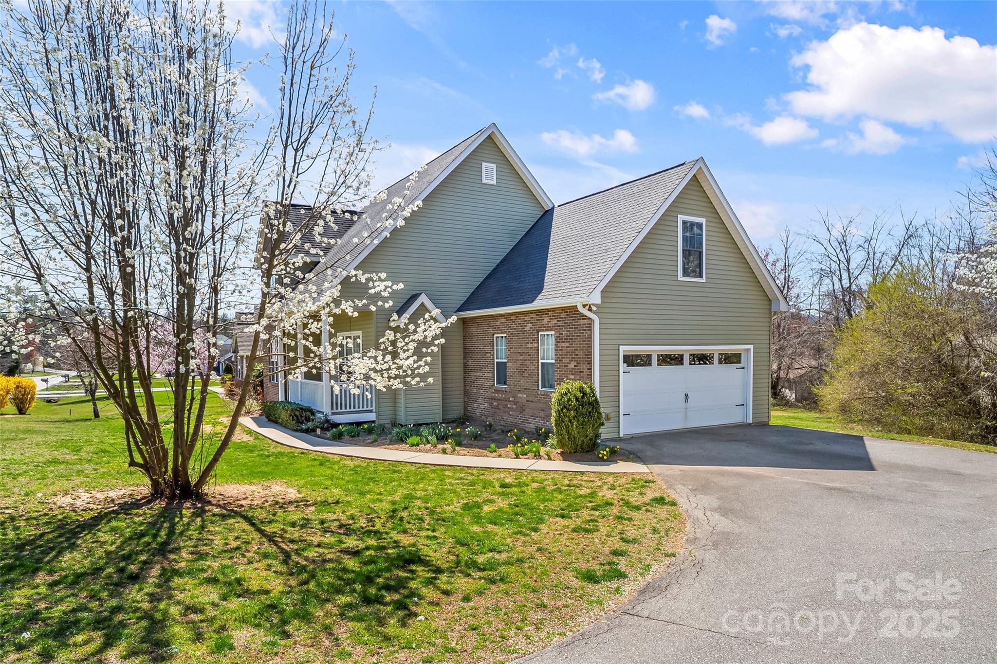 689 Bryson Road