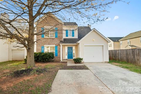 2440 Reid Oaks Drive Charlotte NC 28208