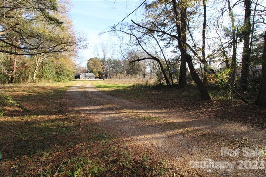 15513 NC Hwy 73 Highway