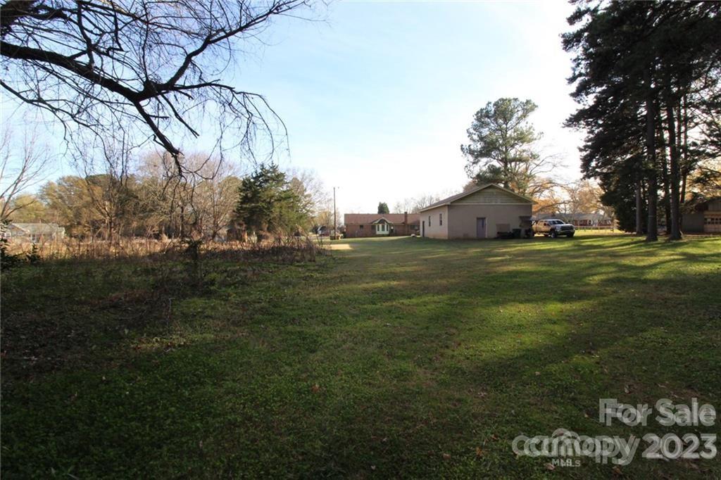 15513 NC Hwy 73 Highway