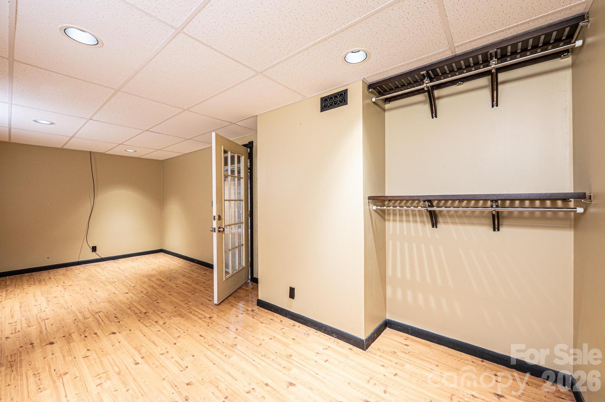 Colliers West - Residential