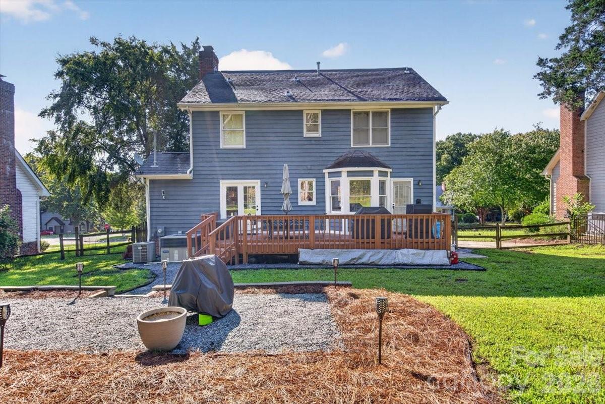 2025 Hilltop Road