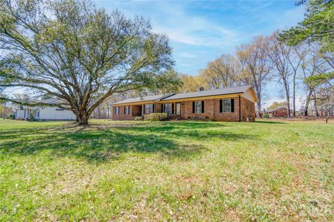 431 N Main Street Shelby NC 27239