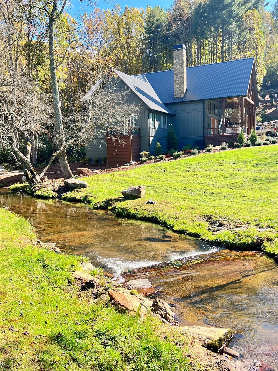 159 Comanche Road