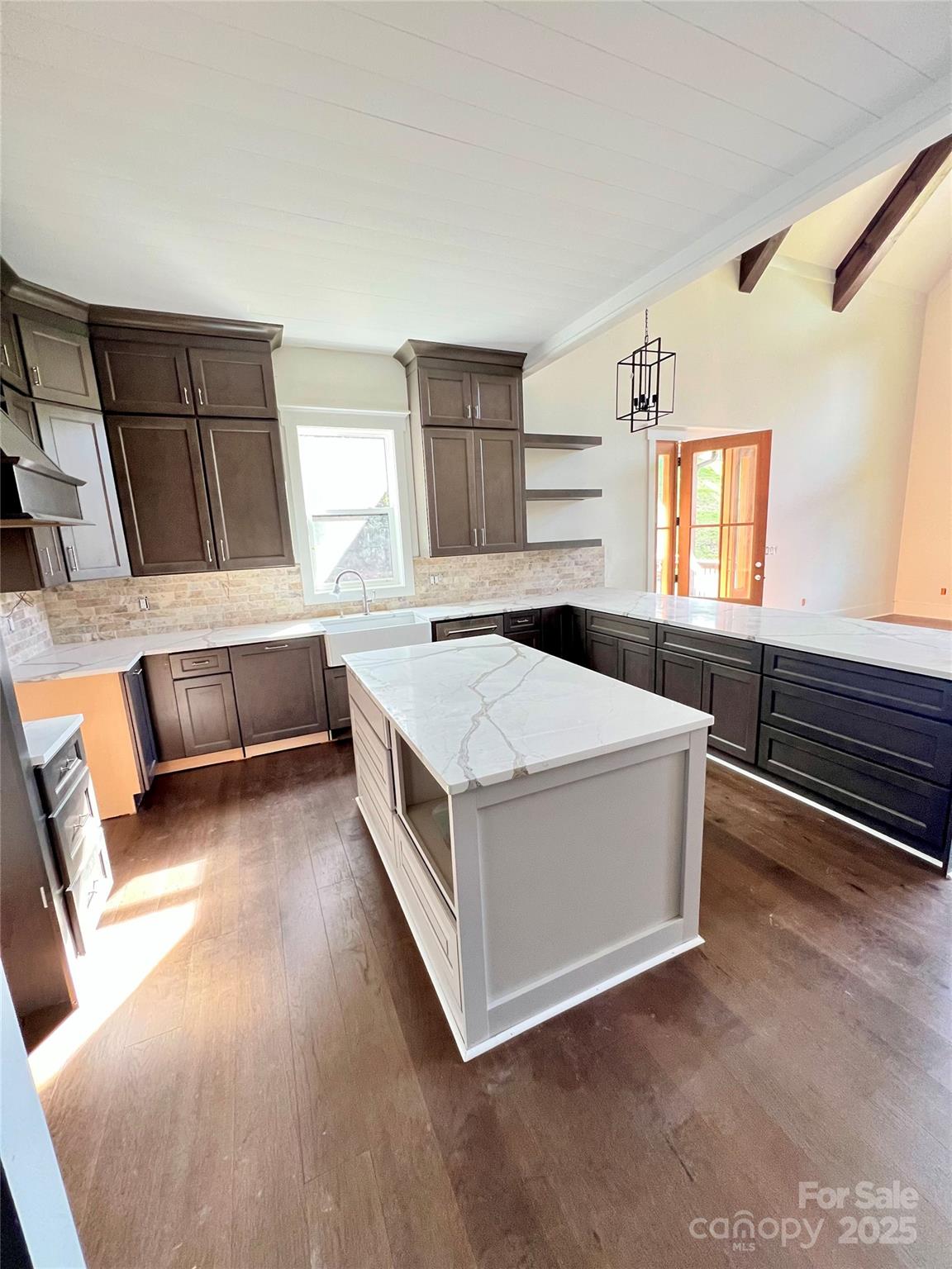 159 Comanche Road