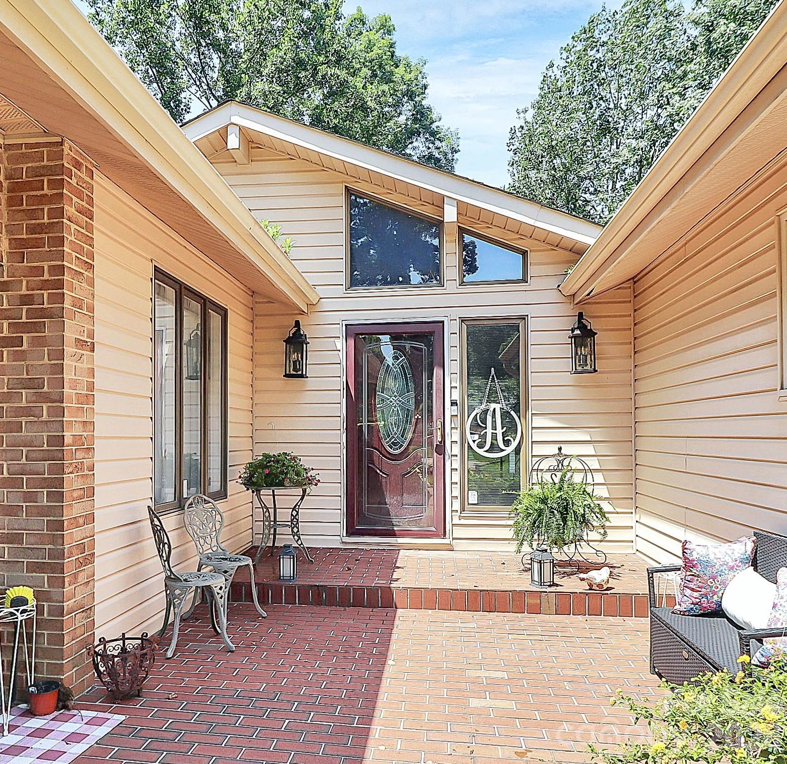 Waterfront Woodbridge - Residential