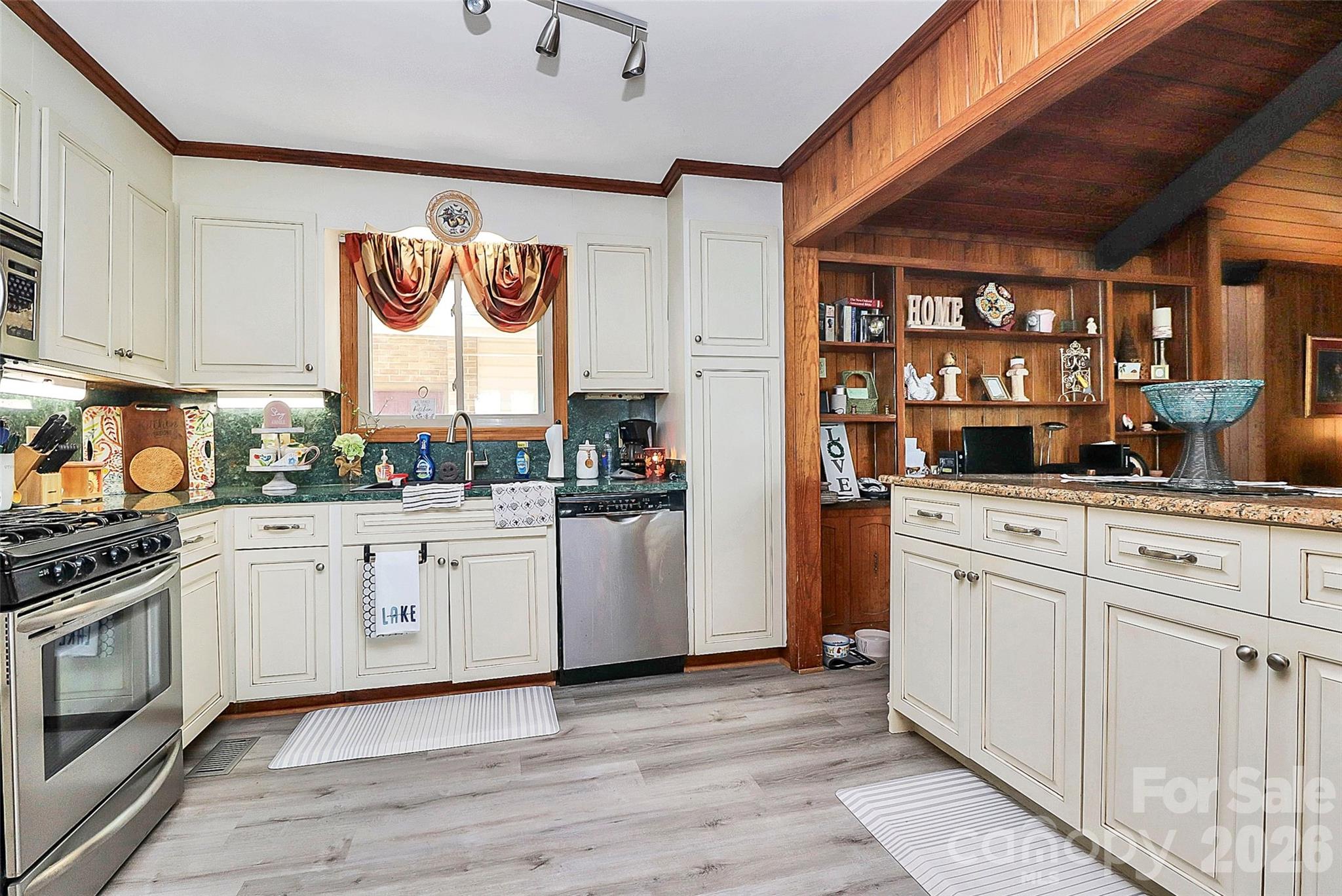 Waterfront Woodbridge - Residential