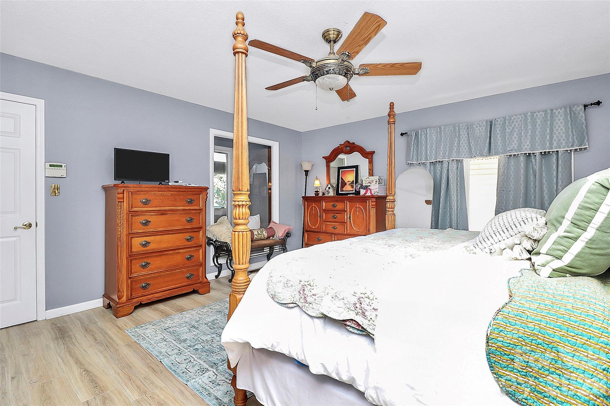 Waterfront Woodbridge - Residential