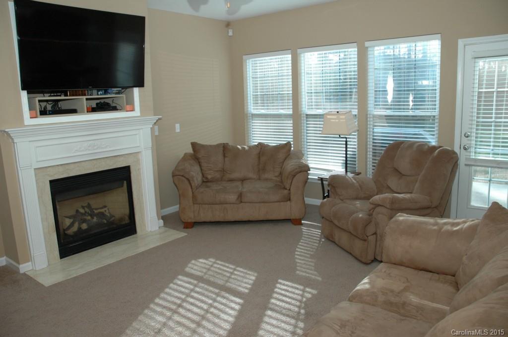 Ridge Pointe - Residential