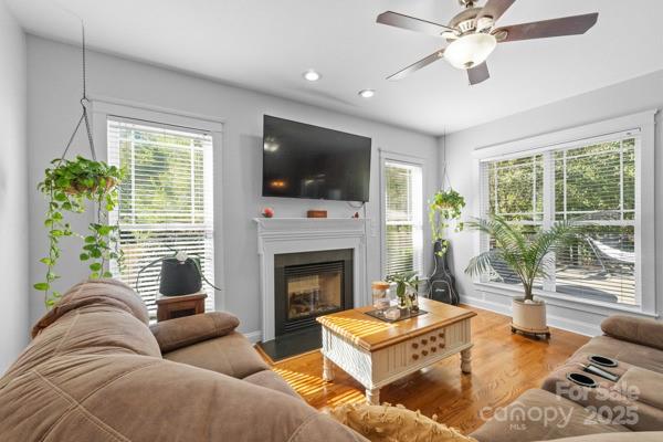 Lakeshore - Residential