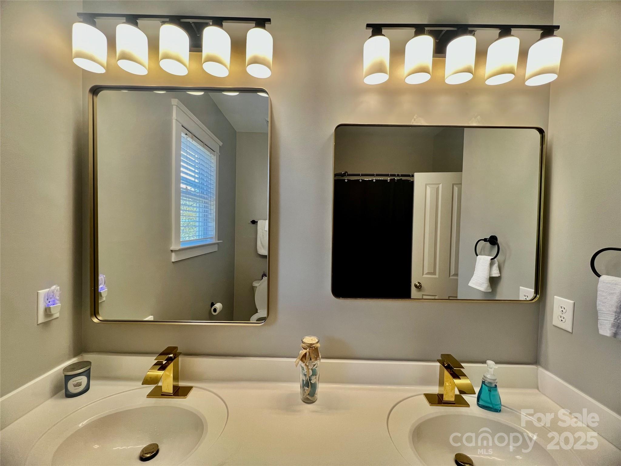 Lakeshore - Residential