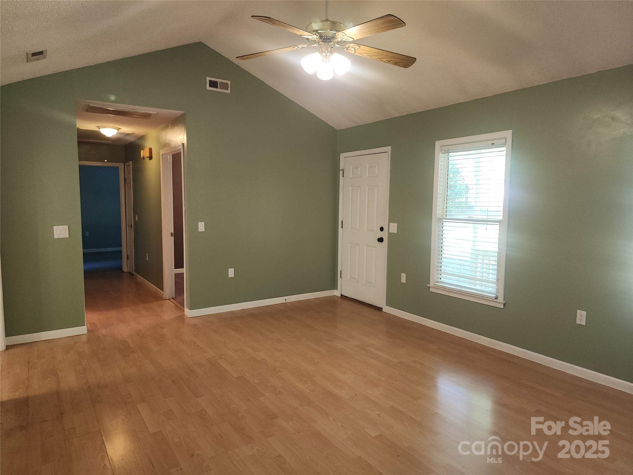 4409 Homestead Road