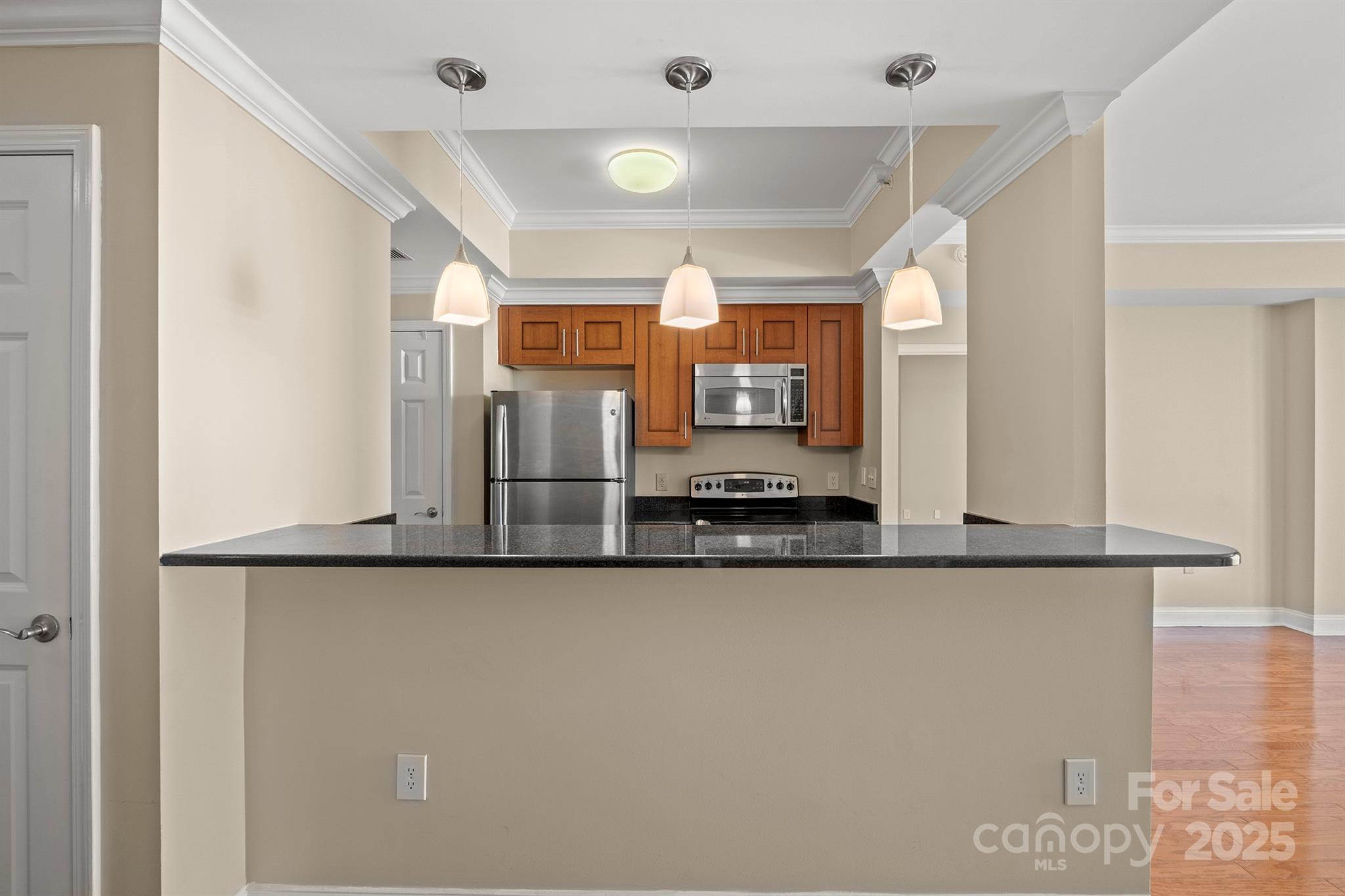 Fifth And Poplar - Residential