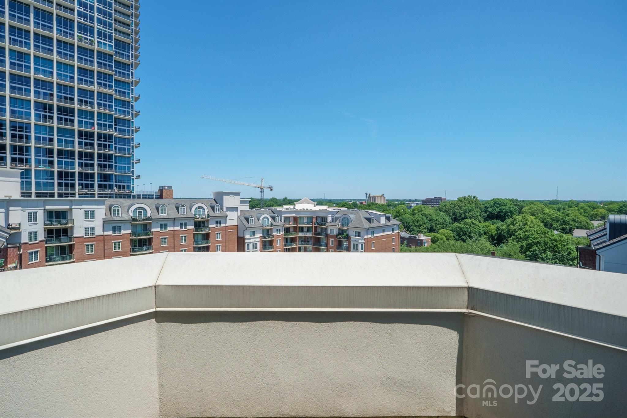 Fifth And Poplar - Residential