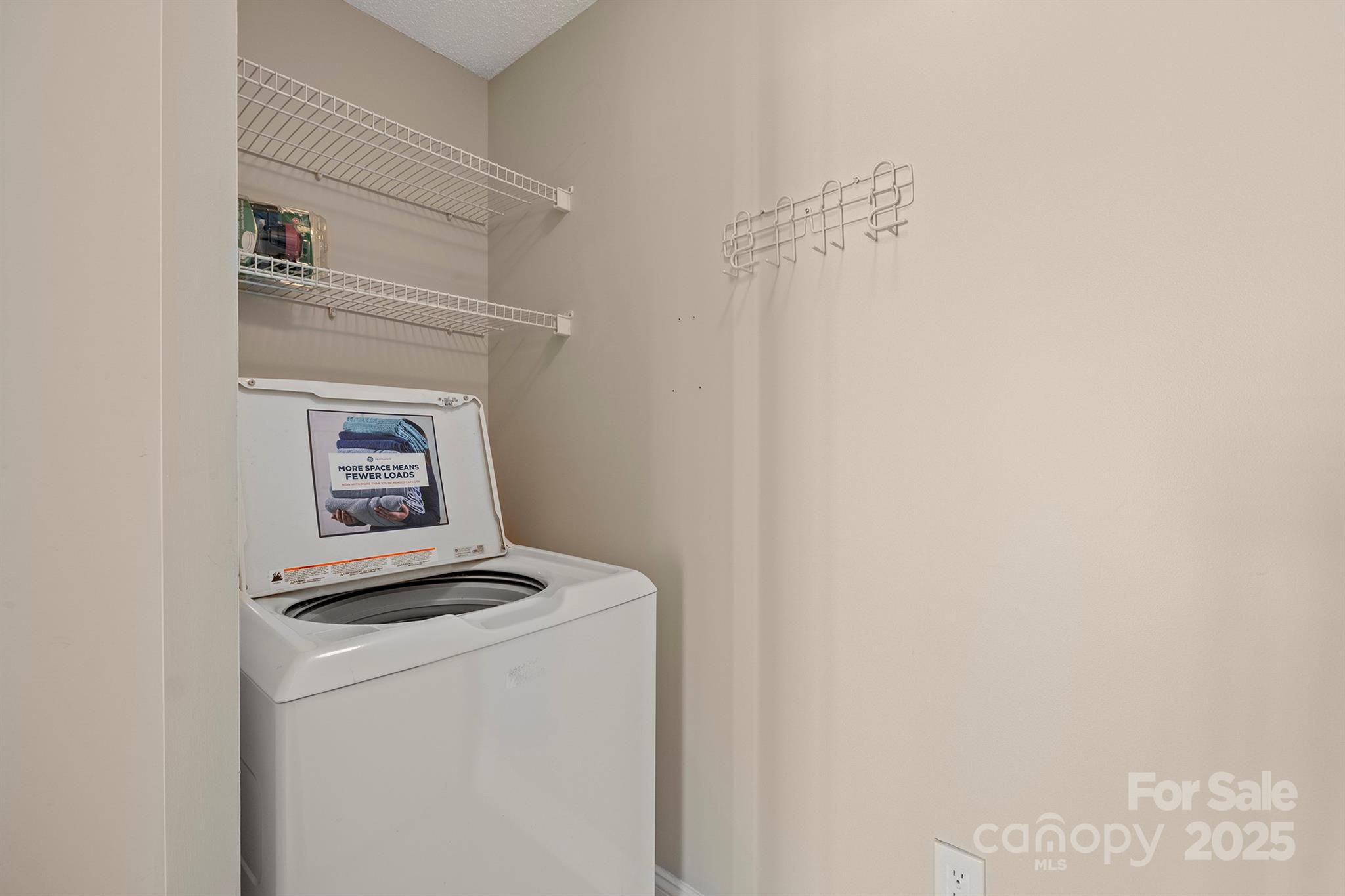 Fifth And Poplar - Residential