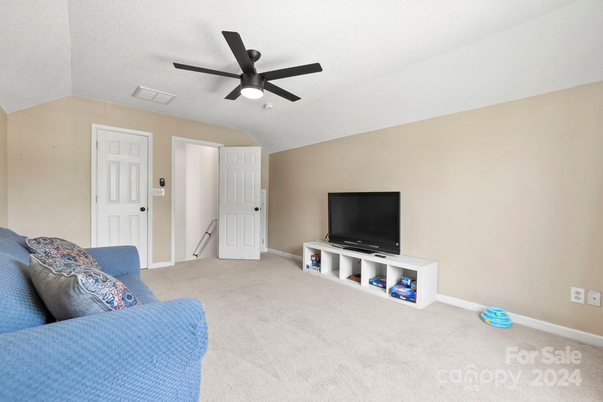 Amber Woods - Residential