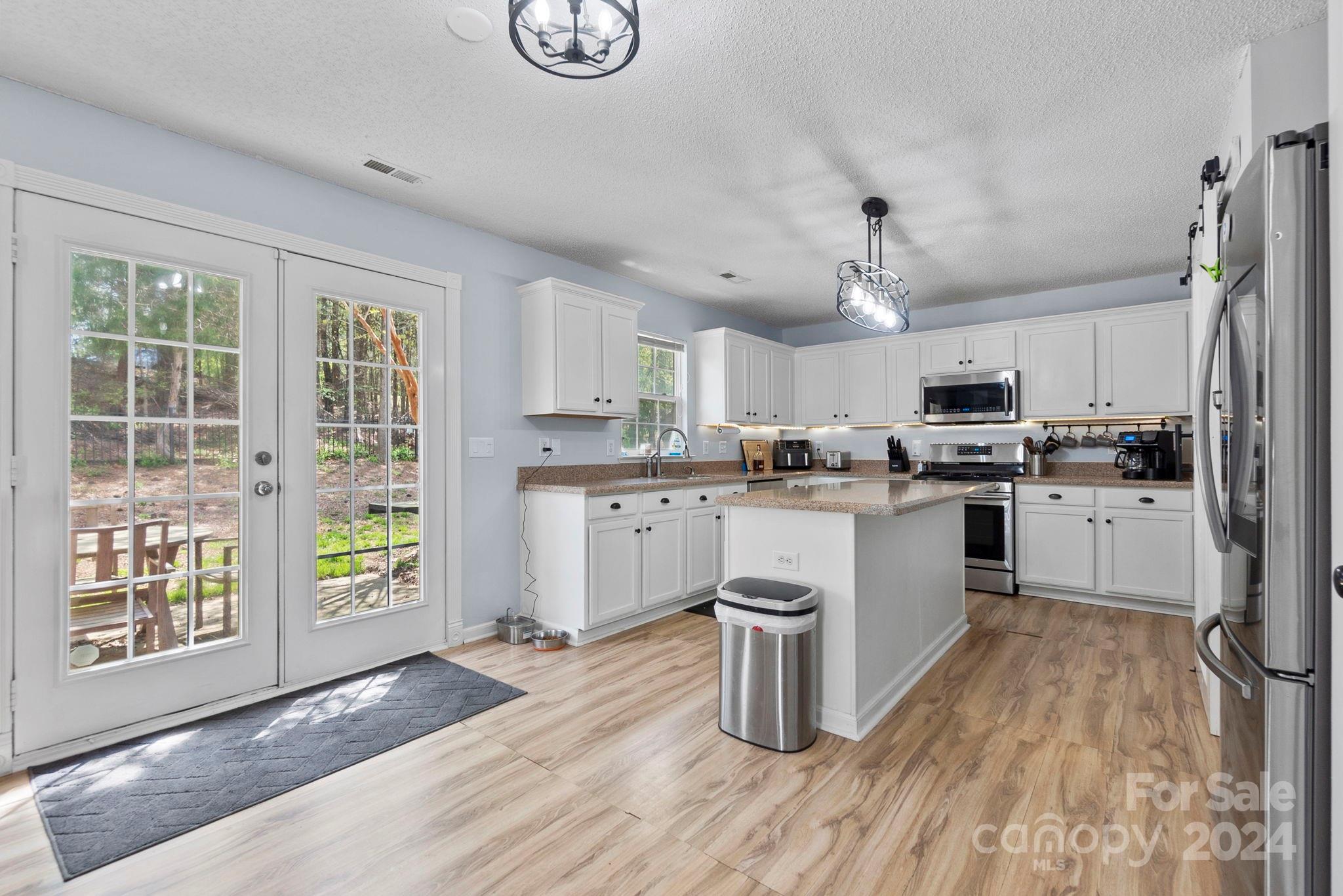 Amber Woods - Residential