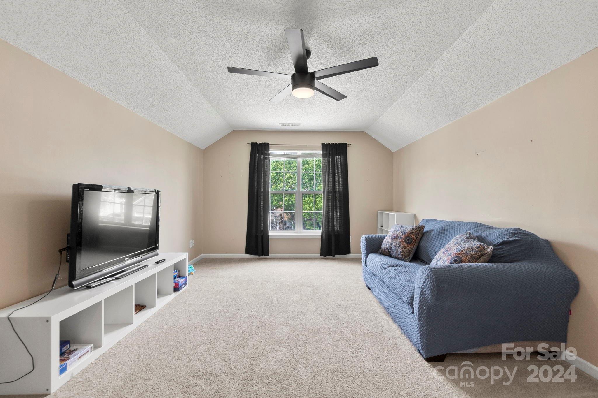 Amber Woods - Residential