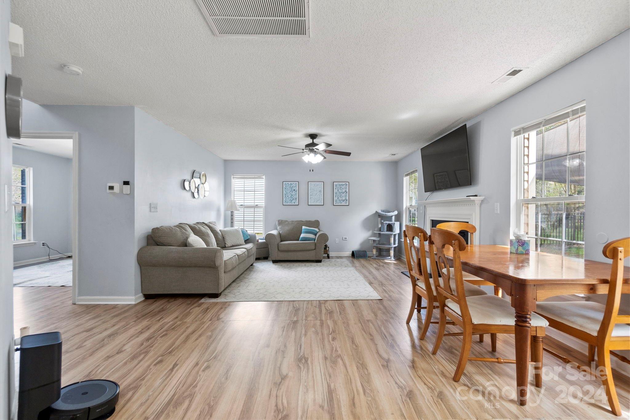 Amber Woods - Residential