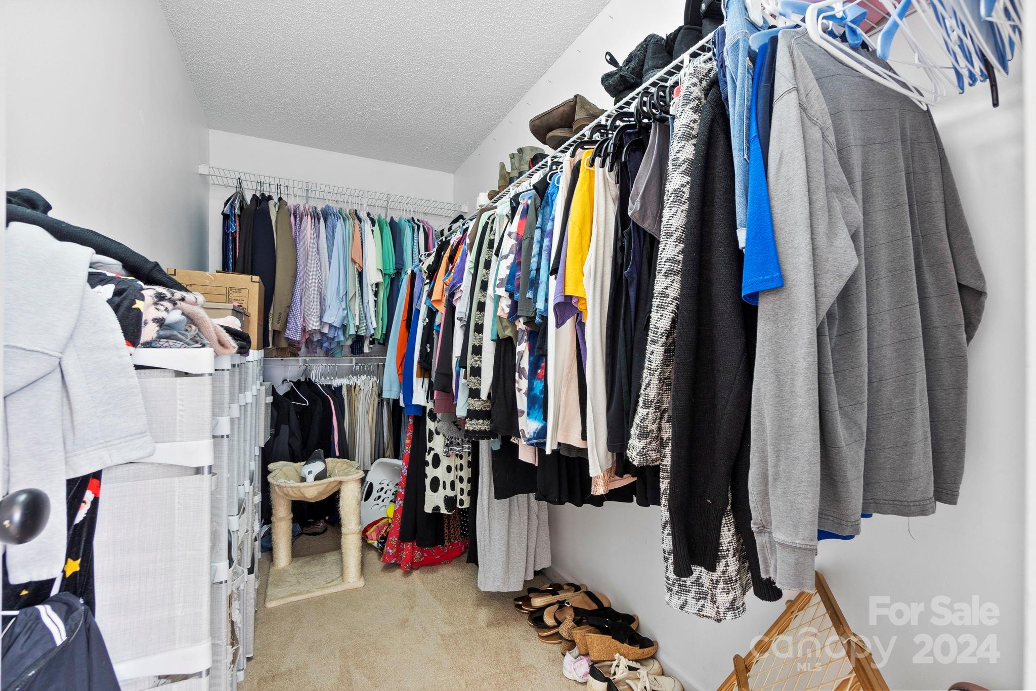 Amber Woods - Residential