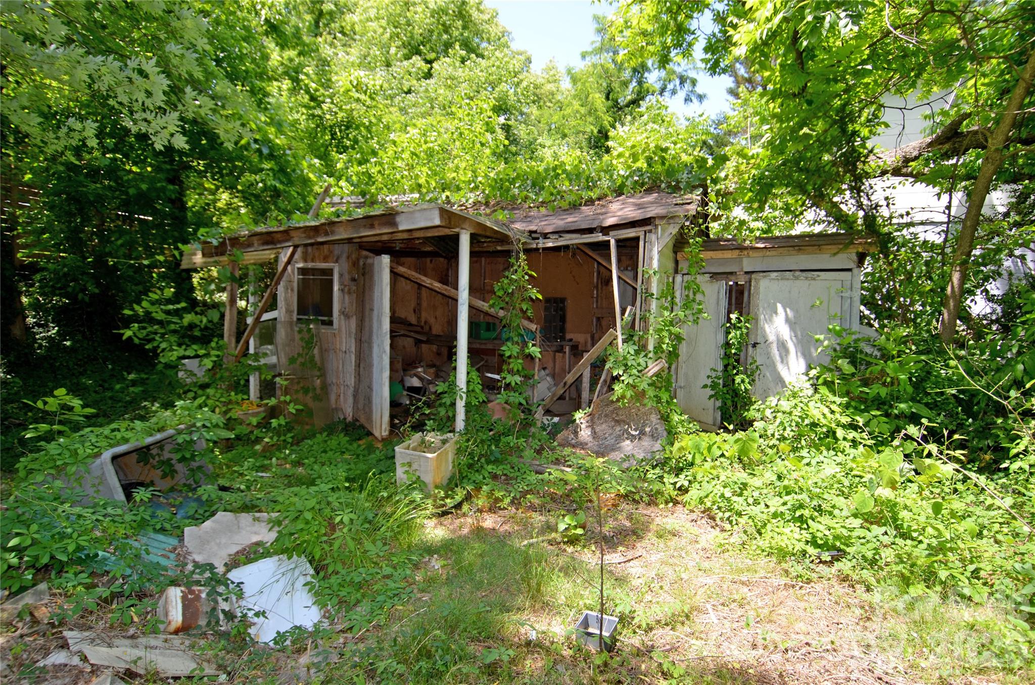 201 Blue Ridge Street 1,2