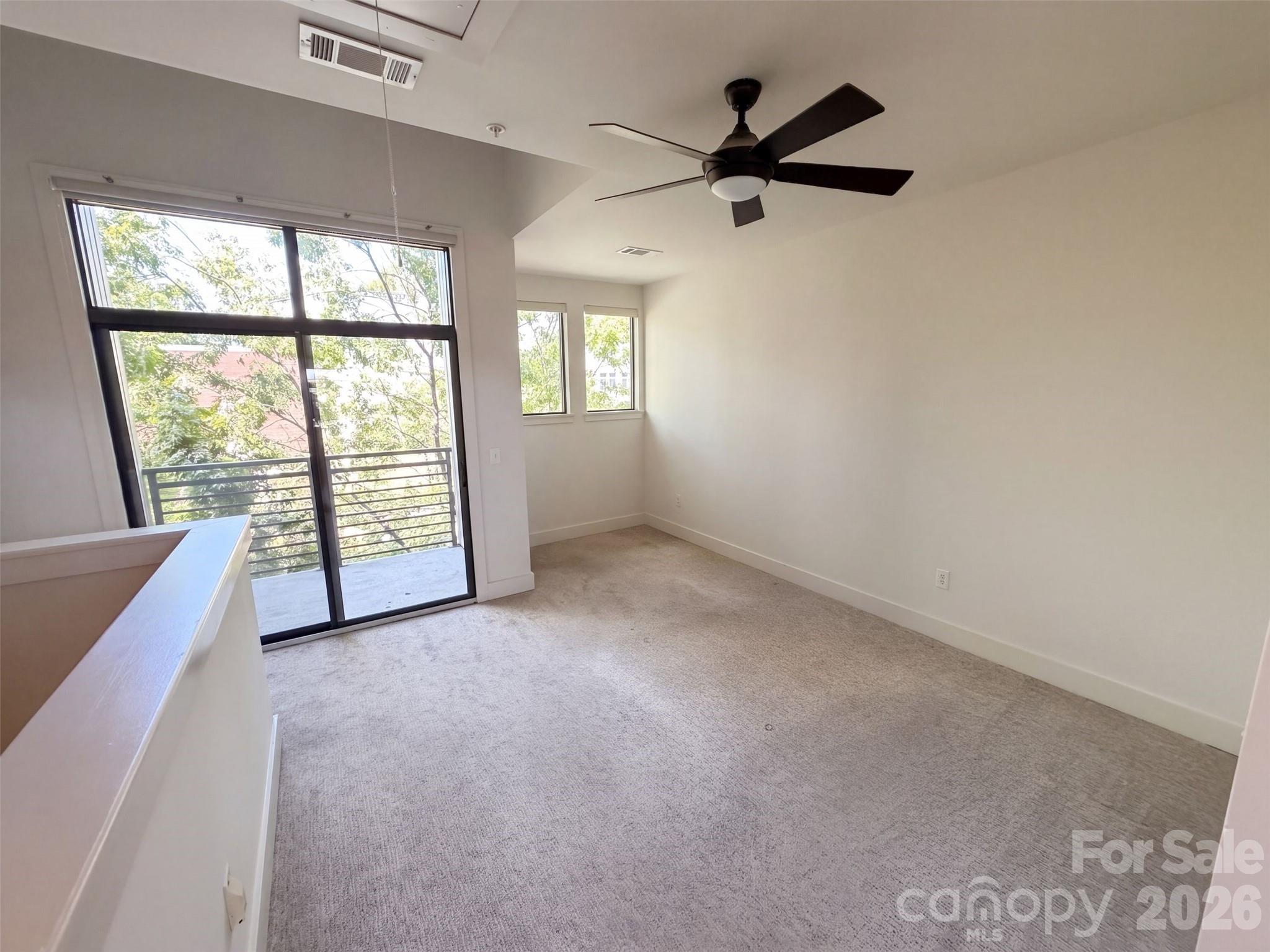 542 N Mcdowell Street