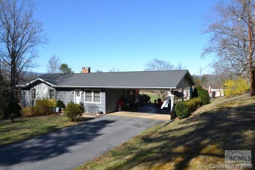 Lots of possibilities with this well looked after 3 bedroom, 3 bath ranch on almost 8 acres.  Beautiful rolling land with pasture areas, wooded areas and small creek at very end point of property. Enjoy the eco-friendly no chemical in ground pool or relax and take in the beautiful mountain views from the gazebo.  Must see to appreciate all the features this property has to offer.