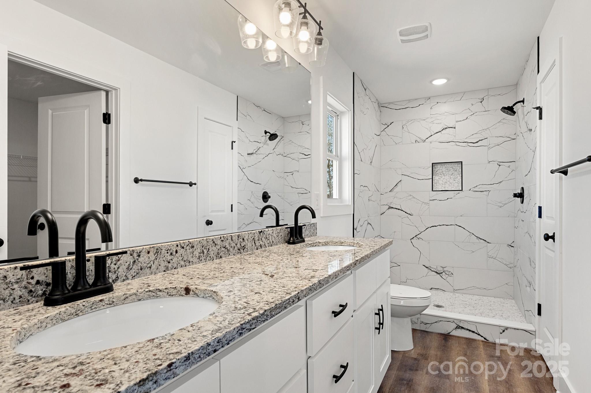 Hunters Run - Residential