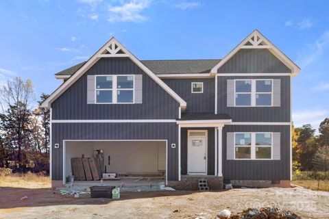 Photo of 115 Indian Wells Court, Harmony, NC 28634 (MLS # 4299680)