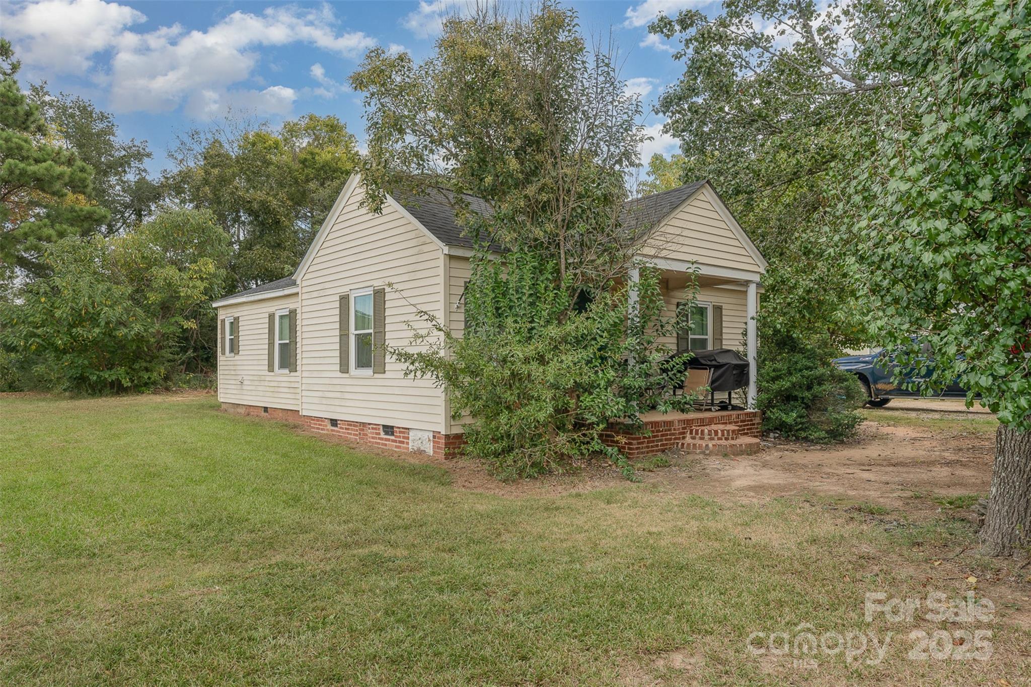 1477 Flat Creek Road