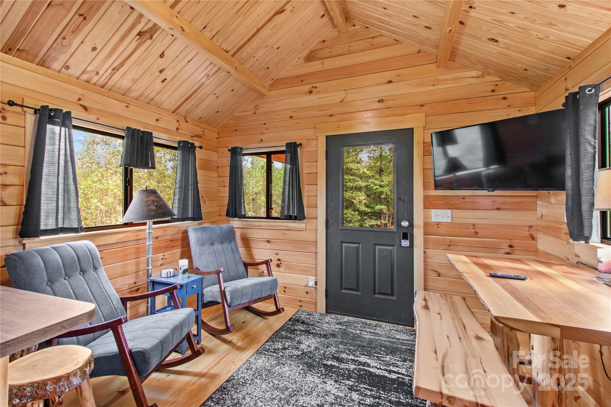 1136 Bauguess Mill Road