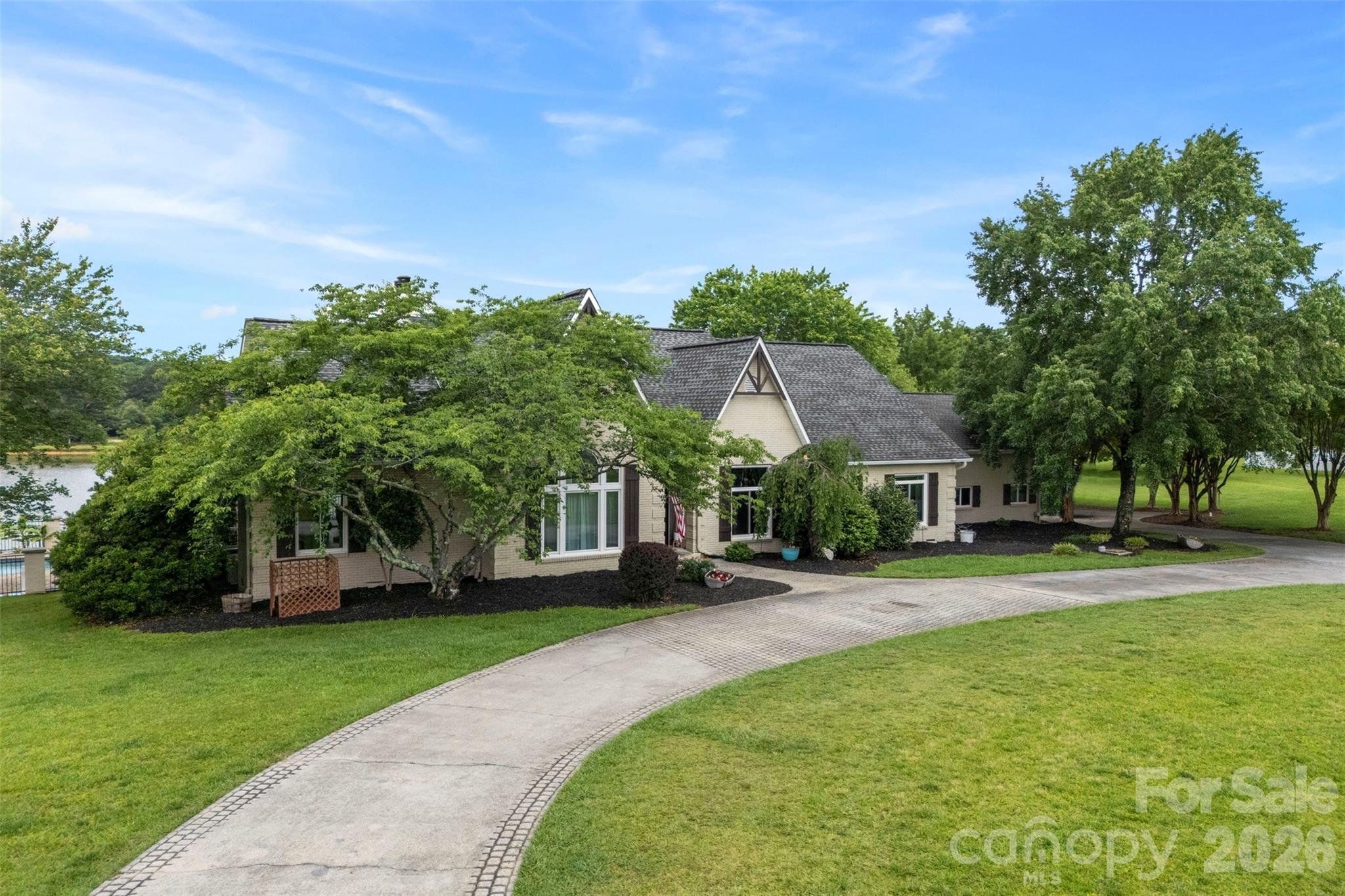Silver Lakes - Residential