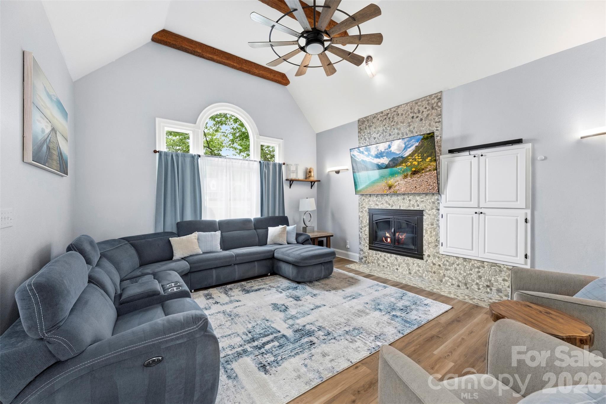 Silver Lakes - Residential