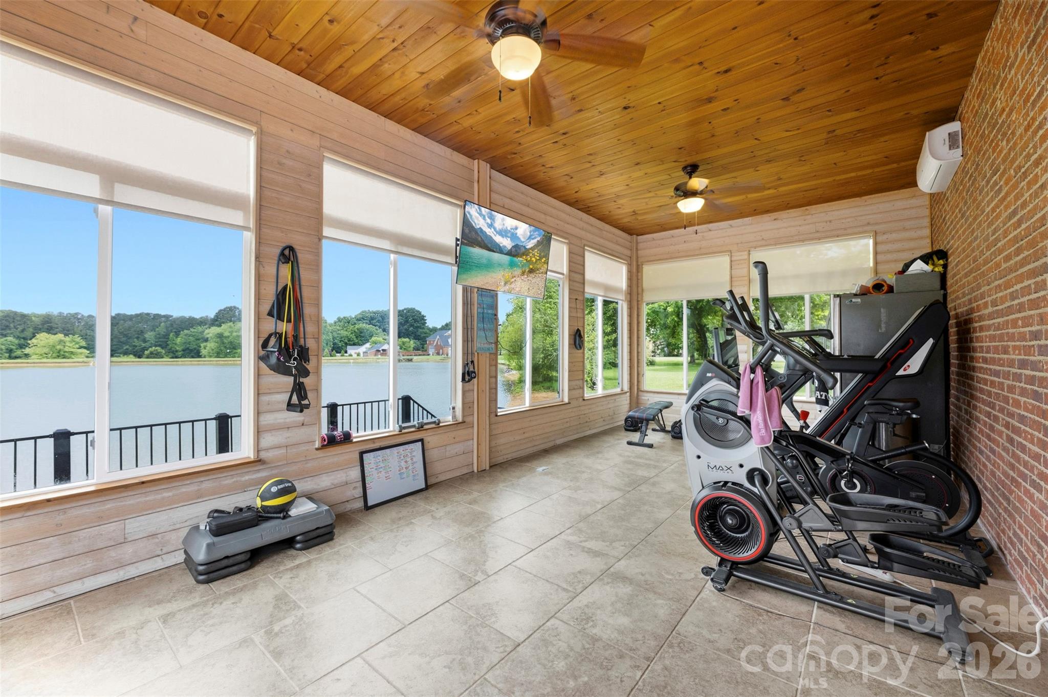 Silver Lakes - Residential