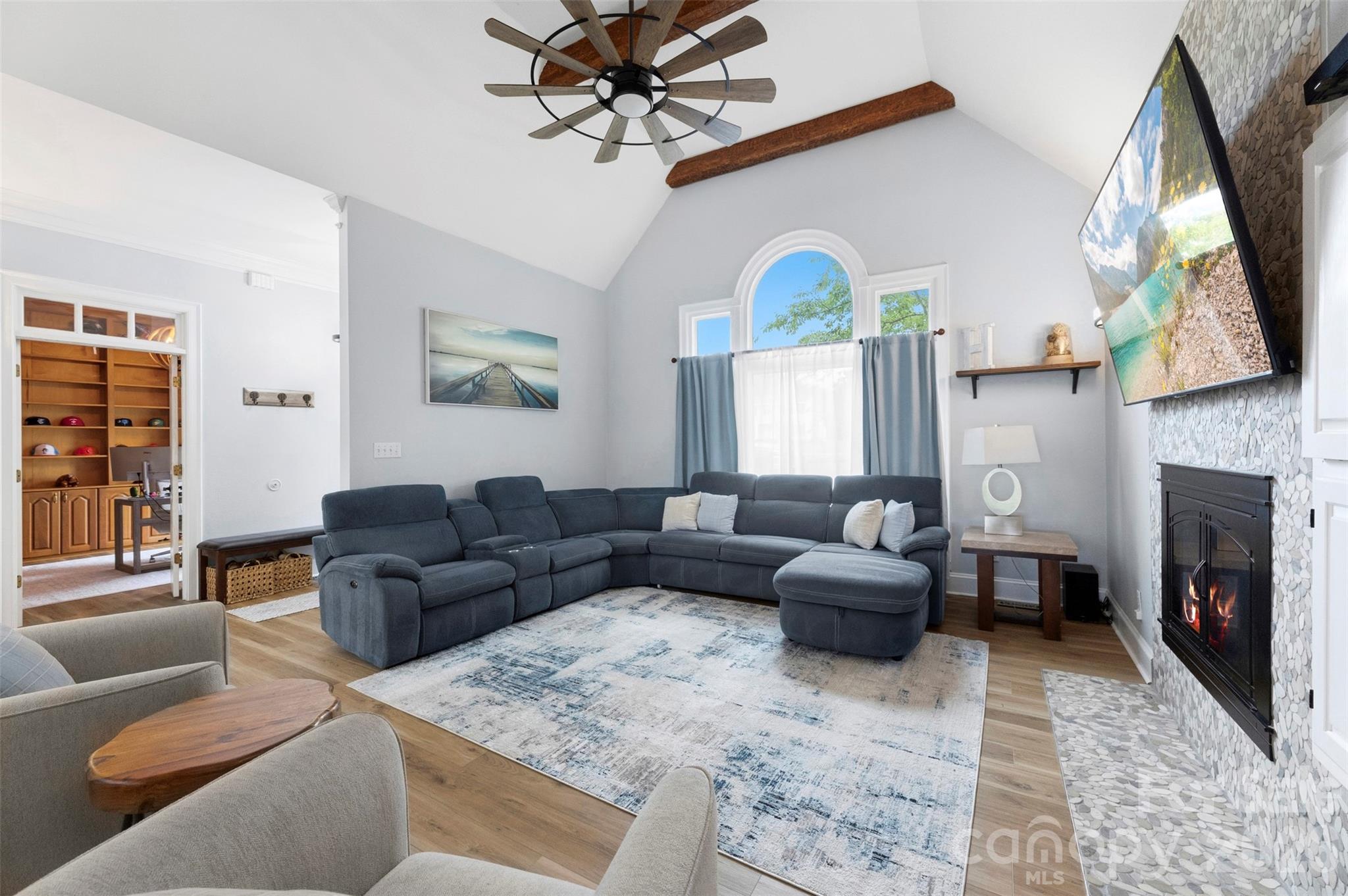 Silver Lakes - Residential