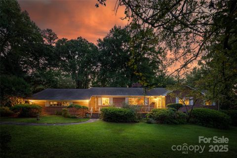 327 Livingston Drive Charlotte NC 28211
