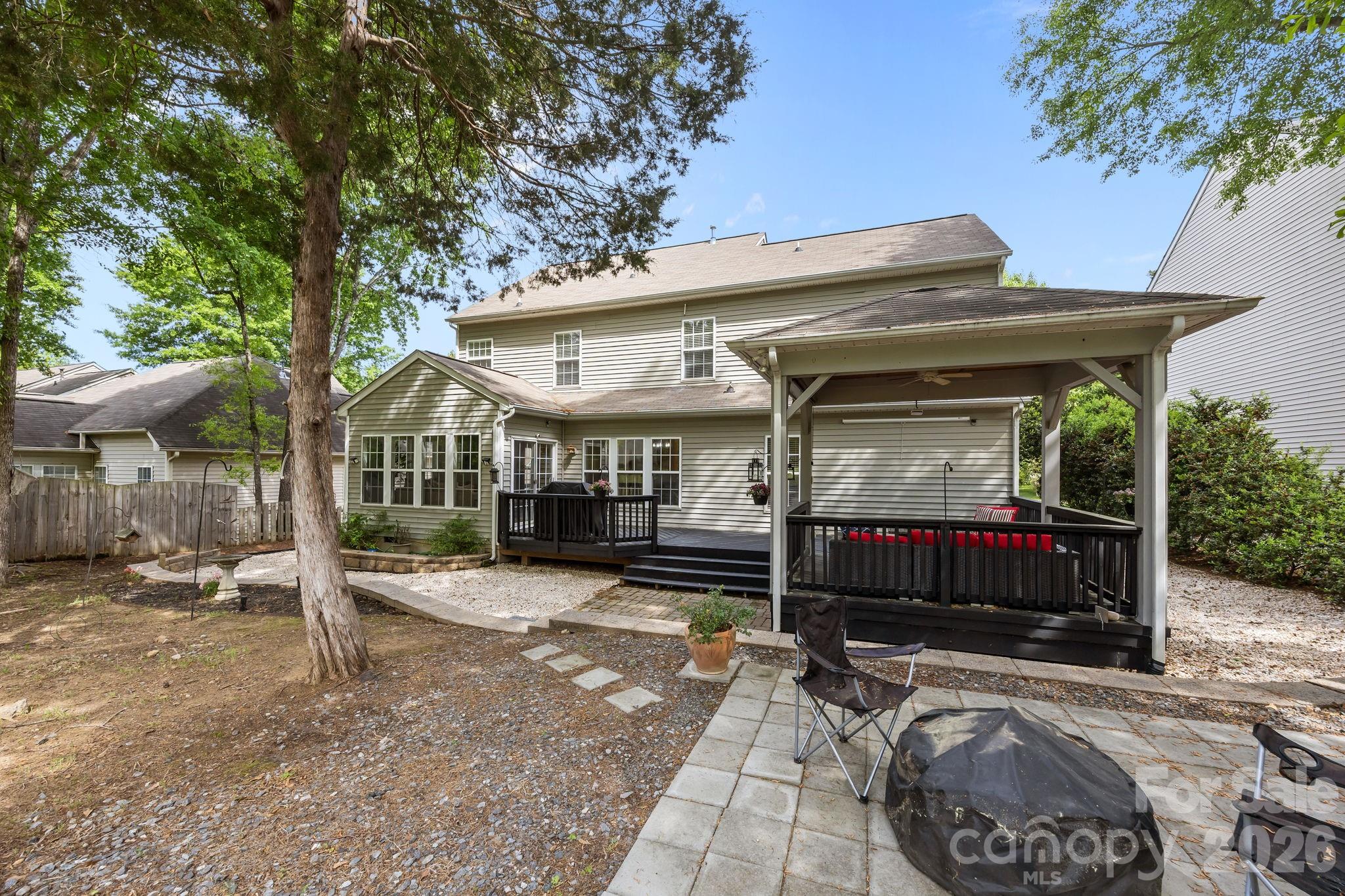 Sunset Point - Residential