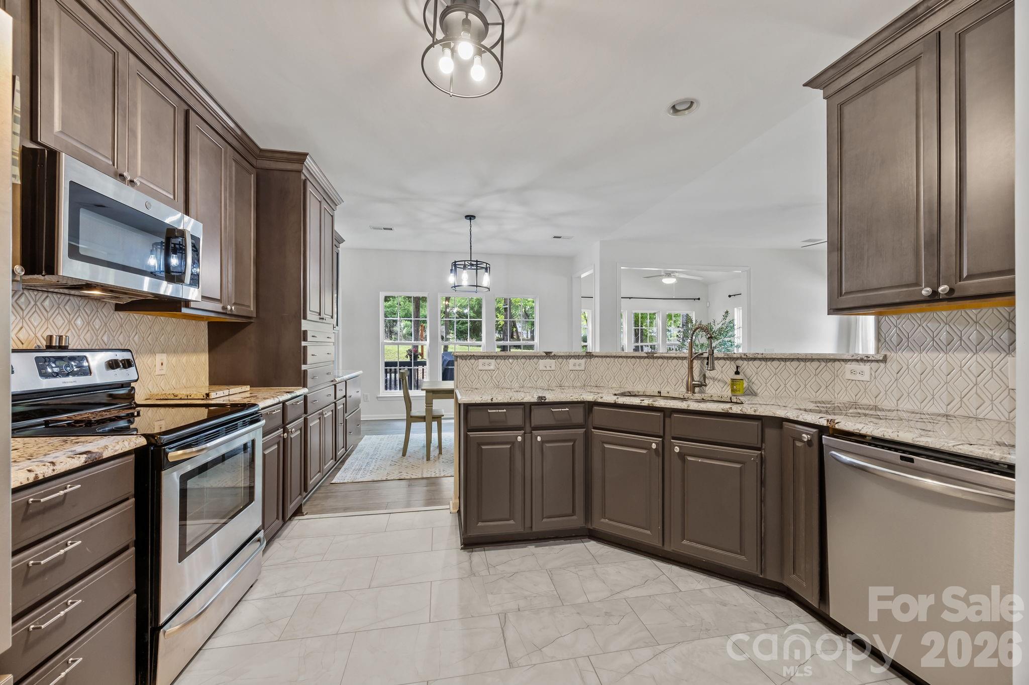 Sunset Point - Residential