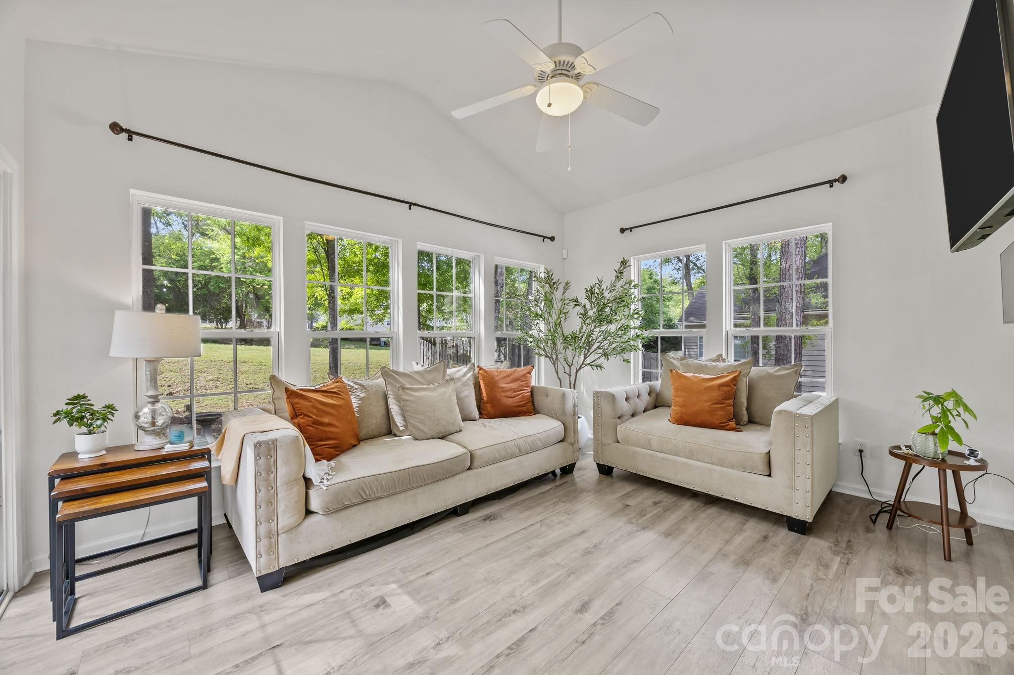 Sunset Point - Residential