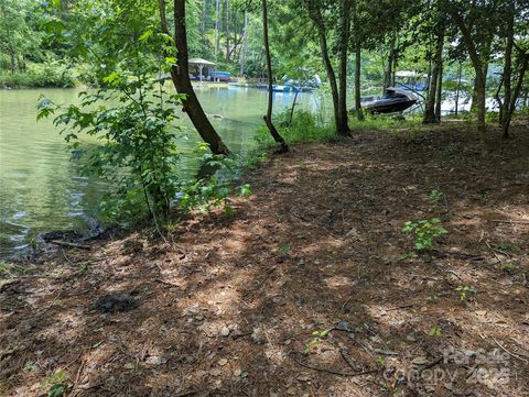 3100 E Moonlight Place 42 Morganton NC 28655