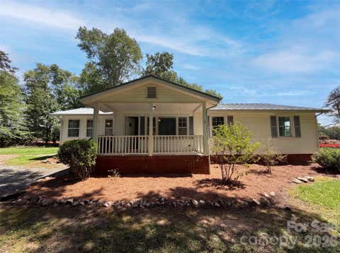 Photo of 5100 Robinwood Drive, Charlotte, NC 28215 (MLS # 4413281)