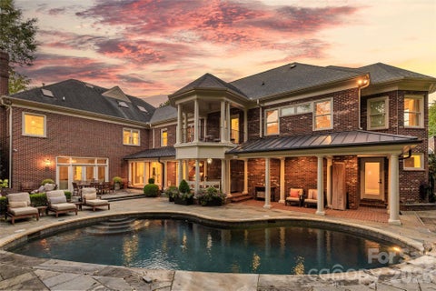 Photo of 5411 Mirabell Road, Charlotte, NC 28226 (MLS # 4427068)