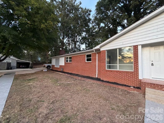 113 ANN ST, MORGANTON, NC 28655 - Image ec79d4a2acaa40226cbfb104b573185b/4056217190