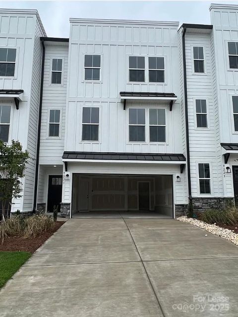 Photo of 9221 Walnut Hill Road, Concord, NC 28027 (MLS # 4328500)