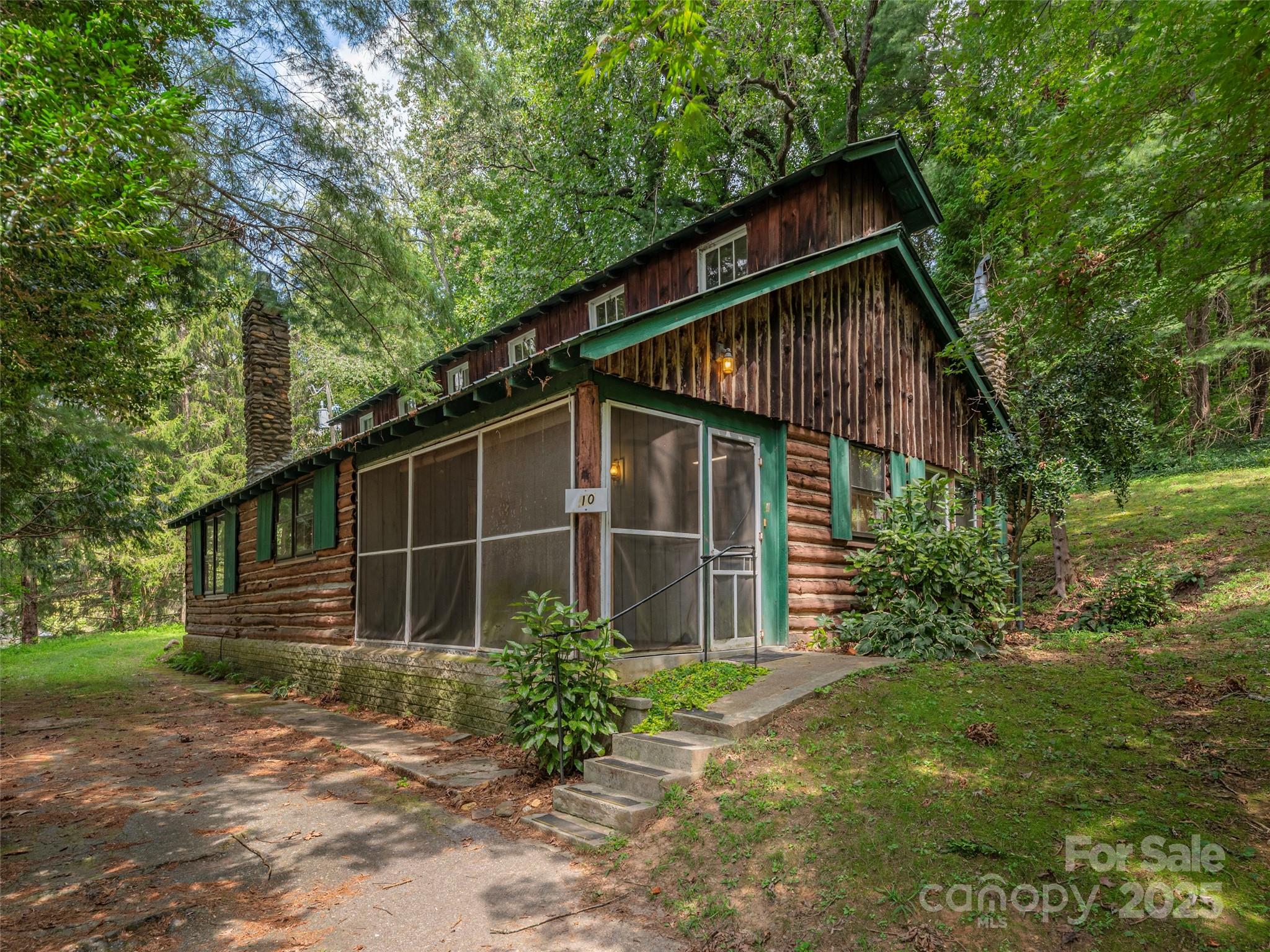 10 Beaverdam Knoll Road