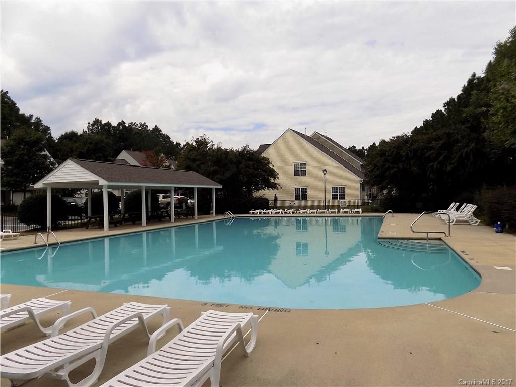 Holly Ridge - Residential