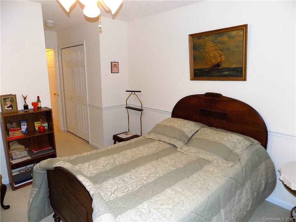 Holly Ridge - Residential