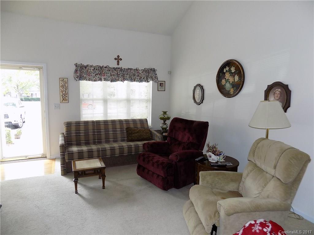 Holly Ridge - Residential