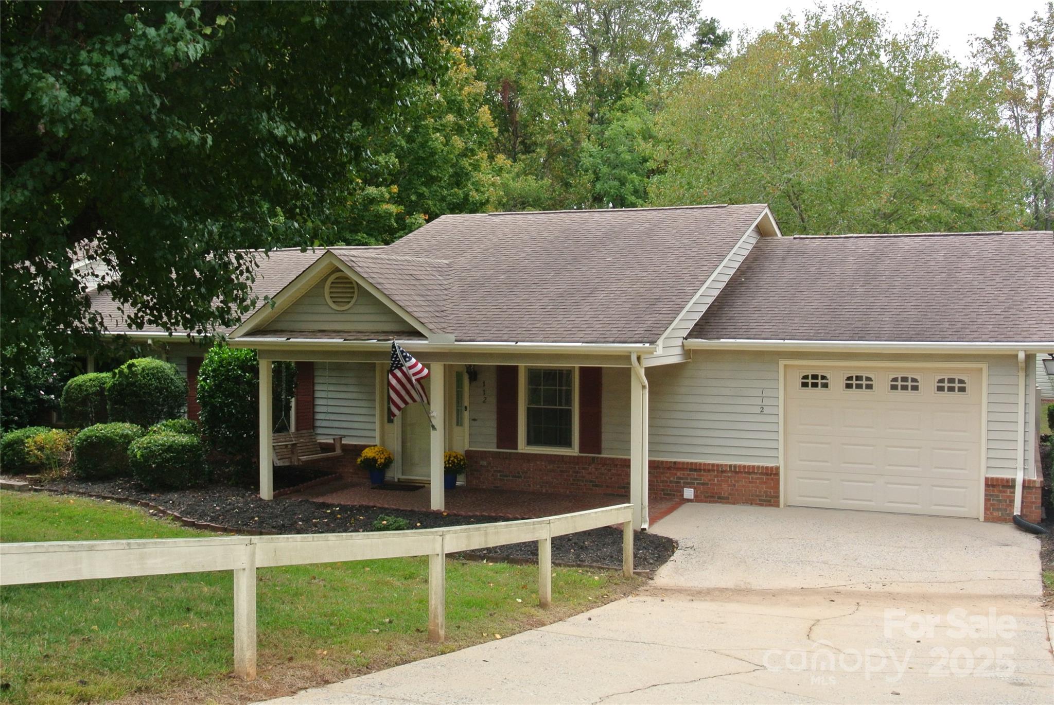 112 Holly Court