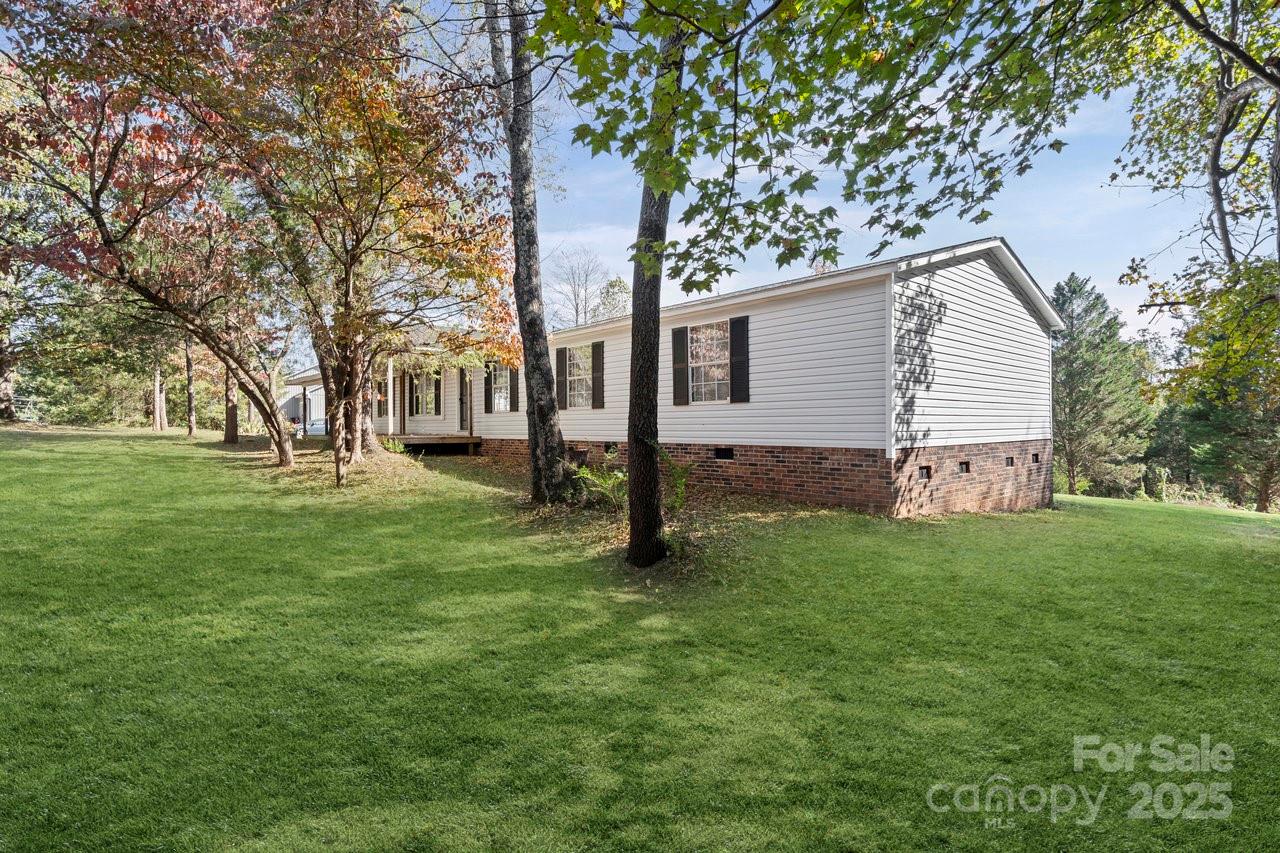 123 Swann Crossing Lane